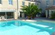 Hôtel Le Square, hôtel de charme 2 étoiles avec piscine à Saint Pierre d'Oléron sur l'Ile d'Oléron en Charente Maritime